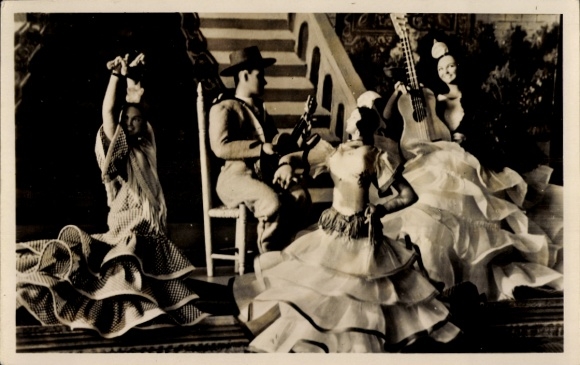 Postcard Spain, Dancing people in Spanish costumes, exhibition