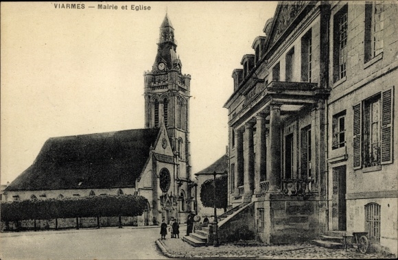 Ak Viarmes Val-d´Oise, Mairie et Église