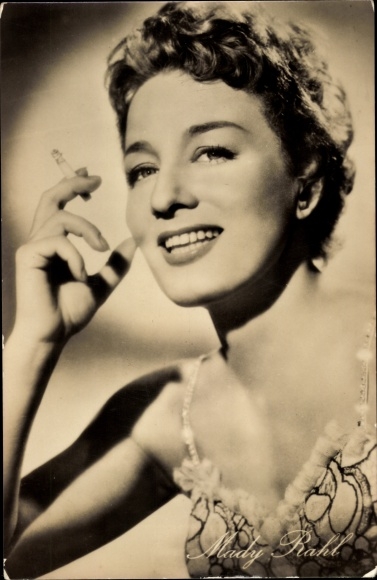 Postcard actress Mady Rahl, portrait, smoking cigarette, three from variety show