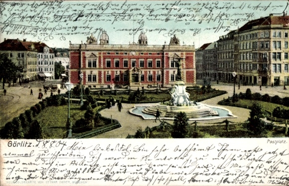 Ak Görlitz in der Lausitz, Postplatz mit Brunnen, s Gebäude, viele Menschen, grüne Bäume