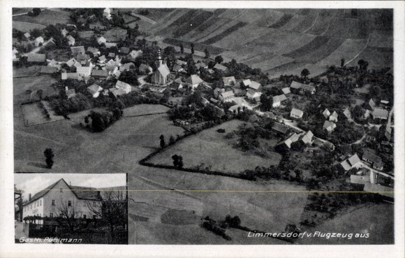 Postcard Limmersdorf Thurnau in Upper Franconia, aerial view of small houses, green fields, a building