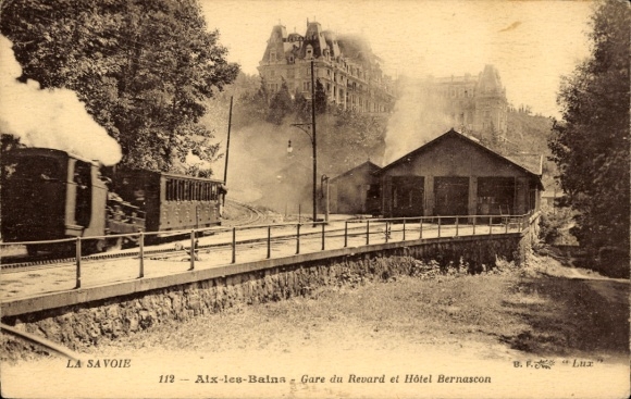 CPA Aix les Bains Savoie, Gare du Revard et Hôtel Bernascon