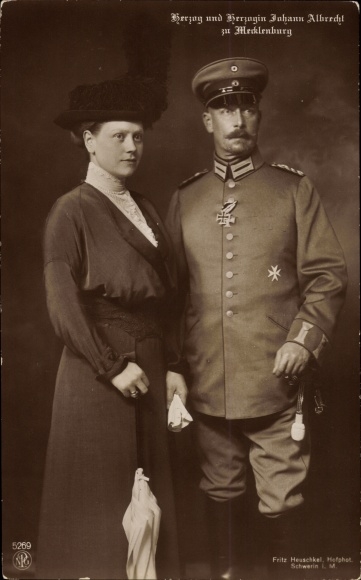 PC Duke Johann Albrecht and Duchess Elisabeth of Mecklenburg Schwerin, portrait, Iron Cross