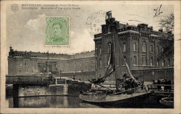 Postcard Bruxelles Brussels, Barracks