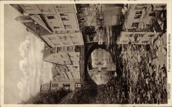 Ak Monschau Montjoie in der Eifel, Friedrich-Wilhelm-Brücke, Häuser, Wasser, Landschaft, historis
