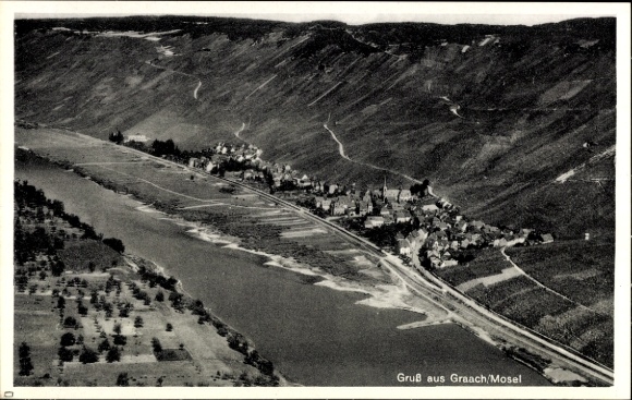 Ak Graach an der Mosel, Landschaftsaufnahme, Mosel, Graach, Fluss, Hügel, Gebäude
