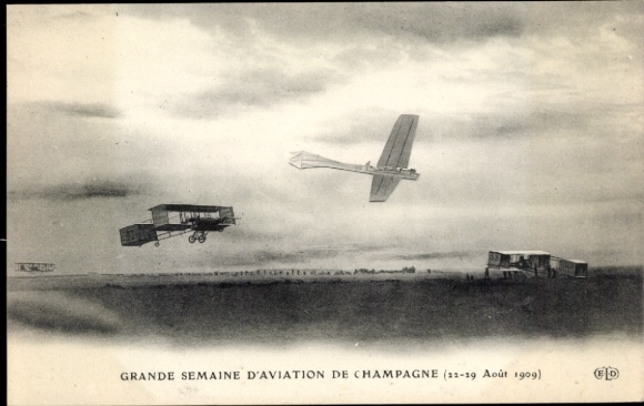 Postcard Sports Aviation, Latham overtakes one of its competitors