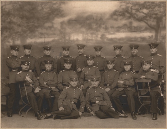 Foto Hamburg, Deutsche Soldaten in Uniformen, Reserve-Infanterie-Regiment 76