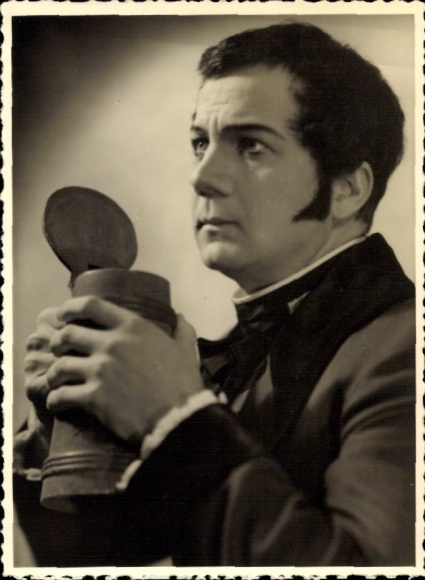 Foto Sänger Rudolf Schock, Portrait mit Bierkrug