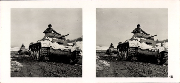 Stereo spatial image photo &quot;The Battle in the West&quot;, No. 46 Panzerkampfwagen on the advance