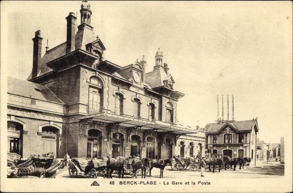 Postcard Berck Plage Pas de Calais, the train station and the post office
