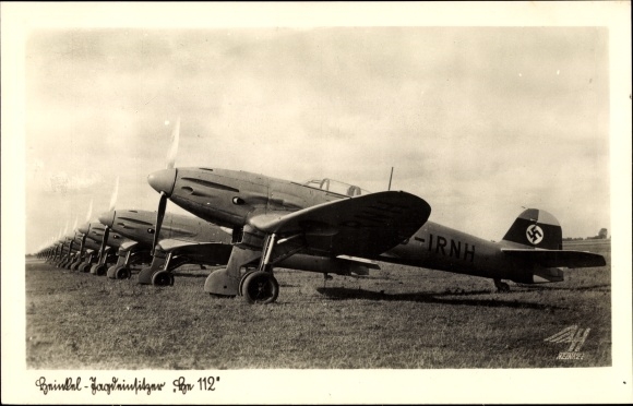 PC Deutsche Luftwaffe, Heinkel He 112 fighter aircraft, single-seater fighter, airfield, D IRNH