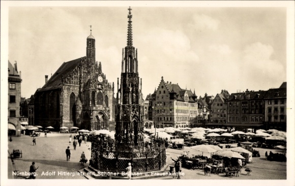 Ak Nürnberg, Adolf-Hitler-Platz mit Schönem Brunnen, Frauenkirche, Markt
