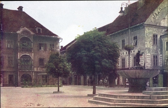 Postcard Sankt Veit an der Glan Carinthia, square with fountain