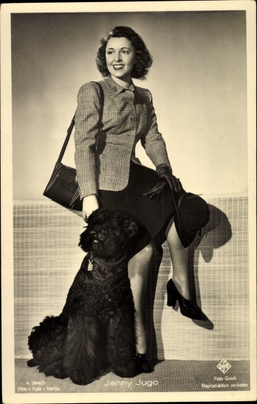 Postcard actress Jenny Jugo, dog