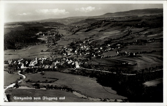 Postcard Abtsgmünd Ostalbkreis, aerial view of rural surroundings, houses, fields