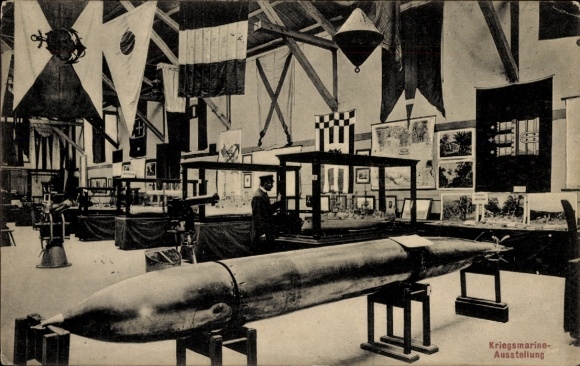 Ak Hainichen in Sachsen ?, Kriegsmarine-Ausstellung