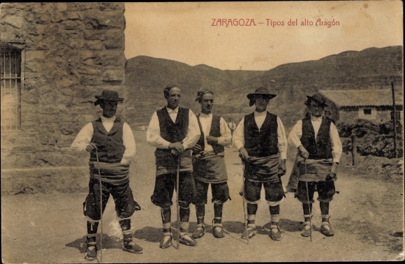 Ak Saragossa Aragonien Spanien, Tipos del alto Aragón, Männer in traditioneller Kleidung