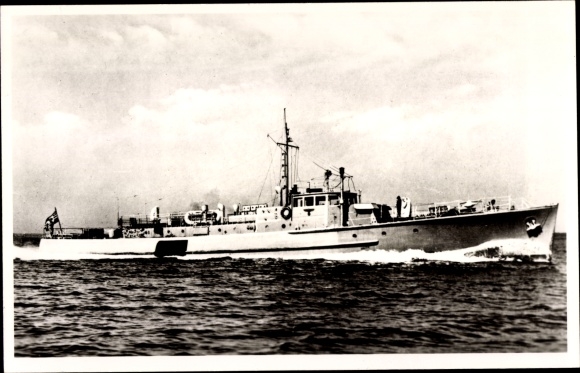 Foto Ak Deutsches Kriegsschiff, Räumboot, Kriegsmarine, Foto Drüppel