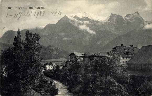 KP Bad Ragaz Kanton St. Gallen, krajobraz górski, Falknis, rzeka, domy