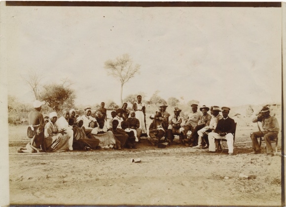 Photo DSW Afrika Namibia, ca 1900 - 1904, African men and women, group picture