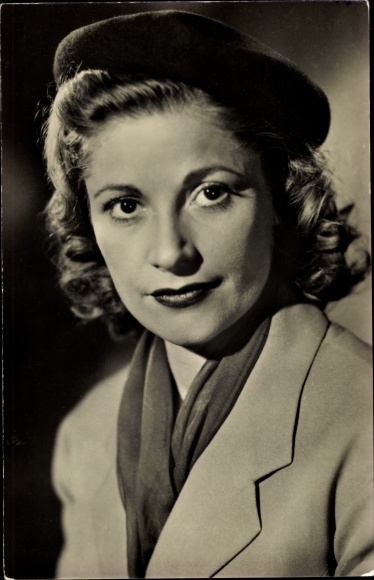 Postcard Actress Gisela Uhlen, Portrait, The Dream Ship