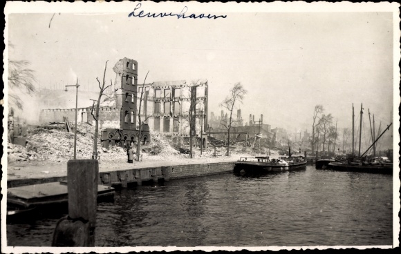 foto Rotterdam Zuid-Holland Nederland, Leuvehaven, oorlogsschade, II WO
