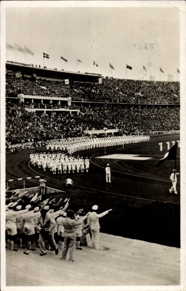 Postcard Berlin Olympic Stadium, Olympic Games 1936, opening ceremony, entry of the German team
