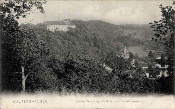Ak Waltershausen in Thüringen, Schloss Tenneberg, Blick nach der Kräuterwiese, Landschaft, Bäume