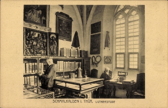 Postcard Schmalkalden in the Thuringian Forest, interior of the Luther Room, bookshelves, atmosphere, paintings