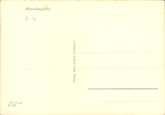 Postcard German warships, Kriegsmarine, fleet escort F3, in full speed
