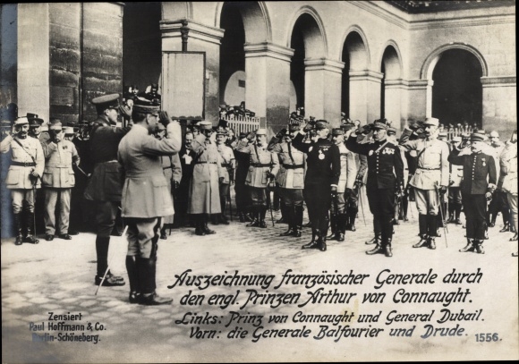 Postcard Decoration of French Generals by Prince Arthur of Connaught, Dubail, Balfourier, Drude