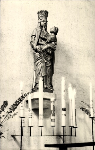 Postcard Huy am Harz, Huysburg, A statue of Mary with child
