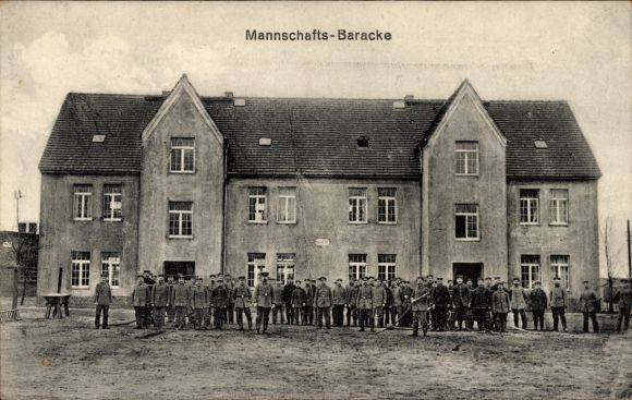 Ak Altengrabow Möckern in Sachsen Anhalt, Blick auf die Mannschaft Baracke