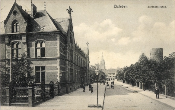 Postcard Lutherstadt Eisleben, Schlossstraße, Architecture, Detailed Street View