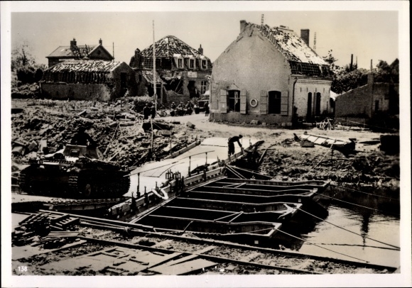 Photo emergency bridge for the German advance, Wehrmacht tanks, June 1940, II WW