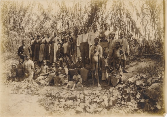Photo DSW Africa Namibia, ca 1900 - 1904, African children and youth from the Herero tribe