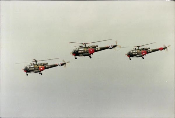 Set von 71 Fotos Flugzeuge und  Hubschrauber