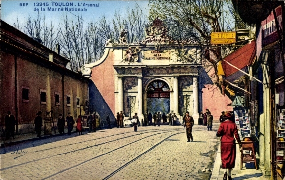 Postcard Toulon Var, Gate of the Marine Nationale, people, tram, shops