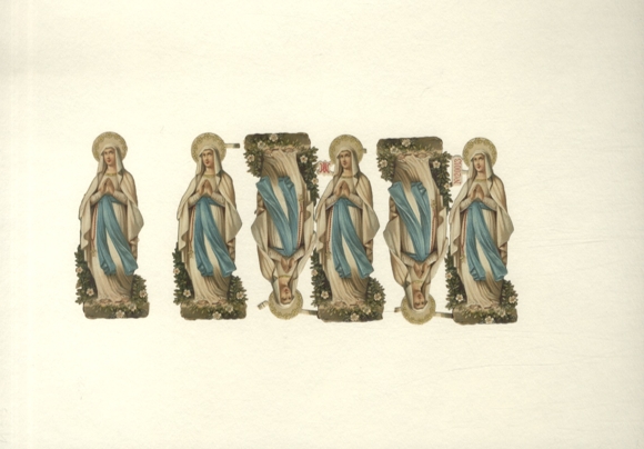 2 bloki po 2 sztuki, 2 pojedyncze opłatki Najświętszej Marii Panny z aureolą, o wymiarach ok. 9 x 6 cm i 9 x 3 cm