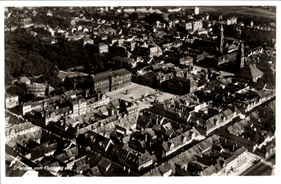 Ak Erlangen in Mittelfranken Bayern, Fliegeraufnahme