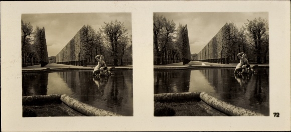 Stereo spatial image photo &quot;Greater Germany&#39;s rebirth&quot;; No. 72, Vienna, Schönbrunn Palace Park
