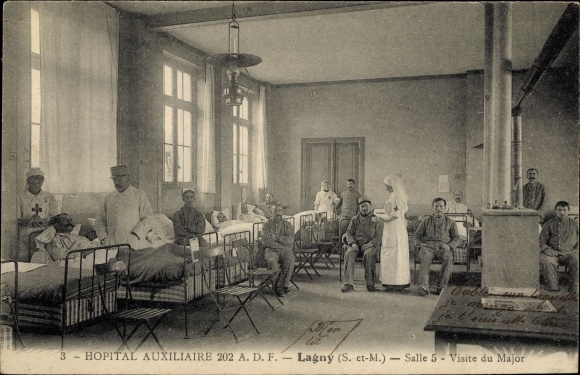 Ak Lagny Seine et Marne, Hilfskrankenhaus 202 ADF, Raum 5, Besuch des Majors
