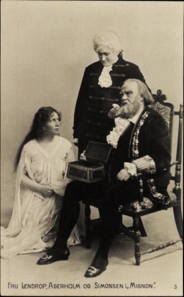 Postcard Opera singer Lendrop, Opera singers Agerholm and Simonsen, Scene Mignon