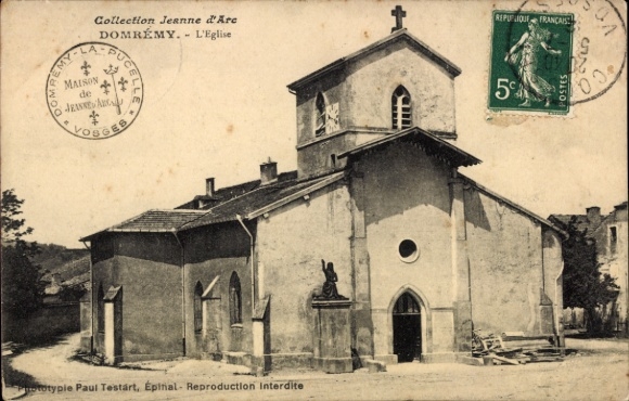 Ak Domrémy la Pucelle Lothringen Vosges, Kirche