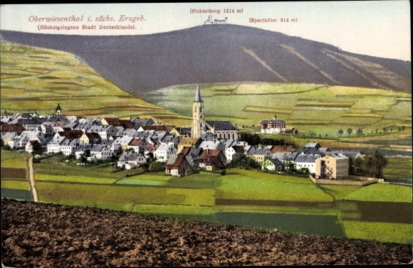Ak Oberwiesenthal im Erzgebirge, Blick auf Unter und Böhmisch Wiesental, Fichtelberg