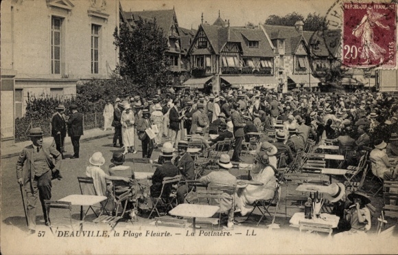 CPA Deauville La Plage Fleurie Calvados, Potinière