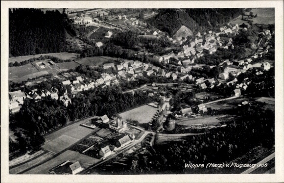Ak Wippra Sangerhausen am Harz, Luftaufnahme von  Harz, Häuser, Felder