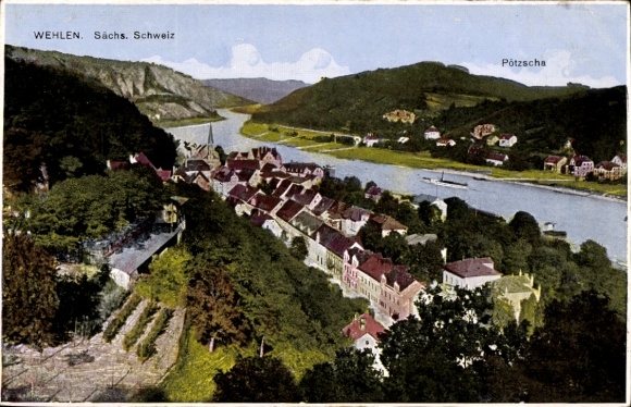 Ak Stadt Wehlen an der Elbe Sächsische Schweiz, Panoramaansicht, Flusslandschaft, Häuser, Berge, 