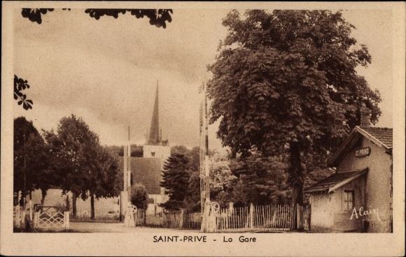 Postcard Saint Prive Yonne, The Train Station